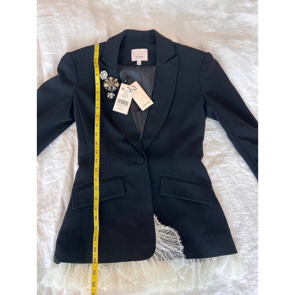 Cinq à Sept Roxie Blazer Rare Size 00 Black Ivory Lace NWT orig $695 - Picture 6 of 8
